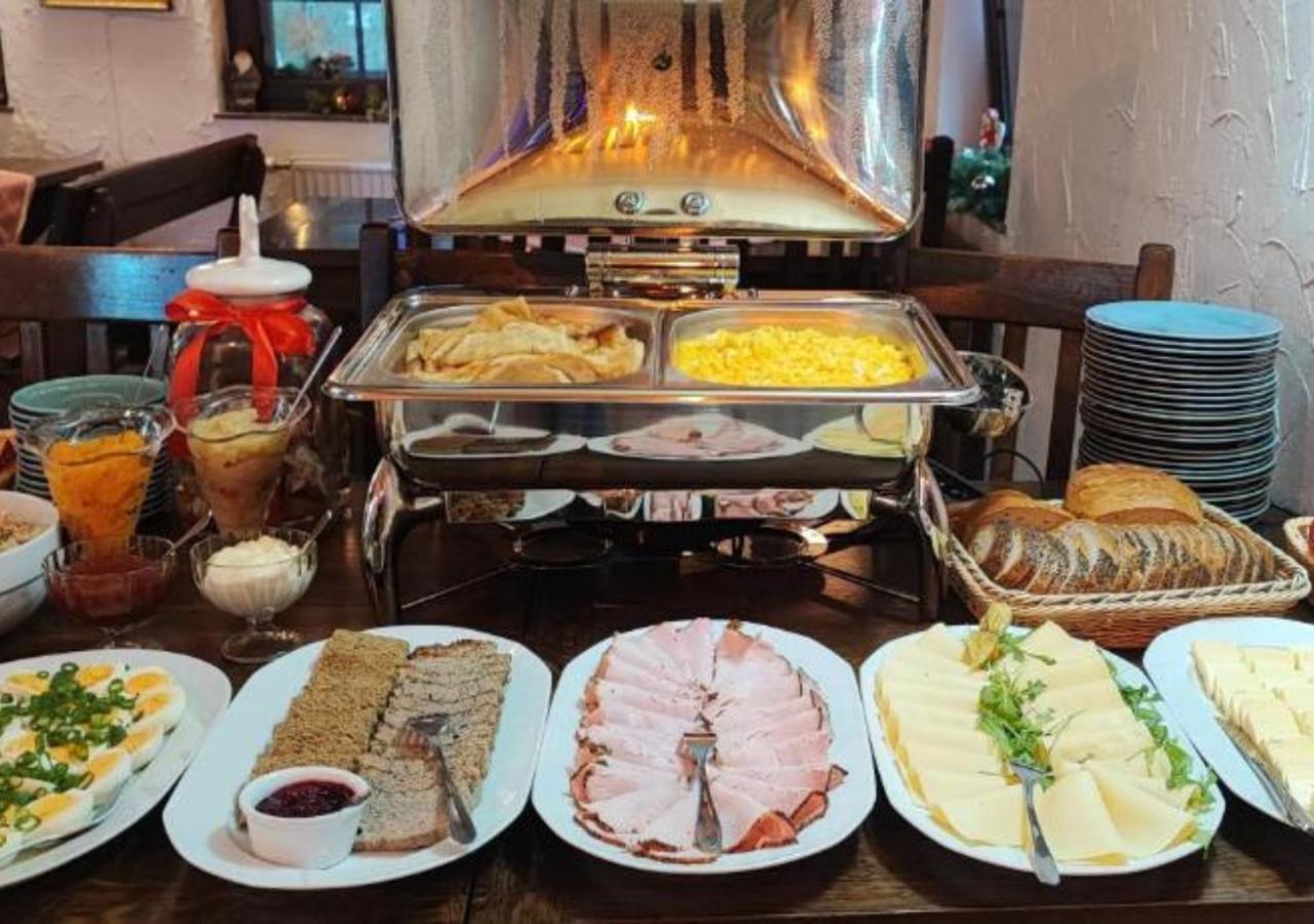 Gosciniec Malinowka Bed & Breakfast Krzeszna Bagian luar foto