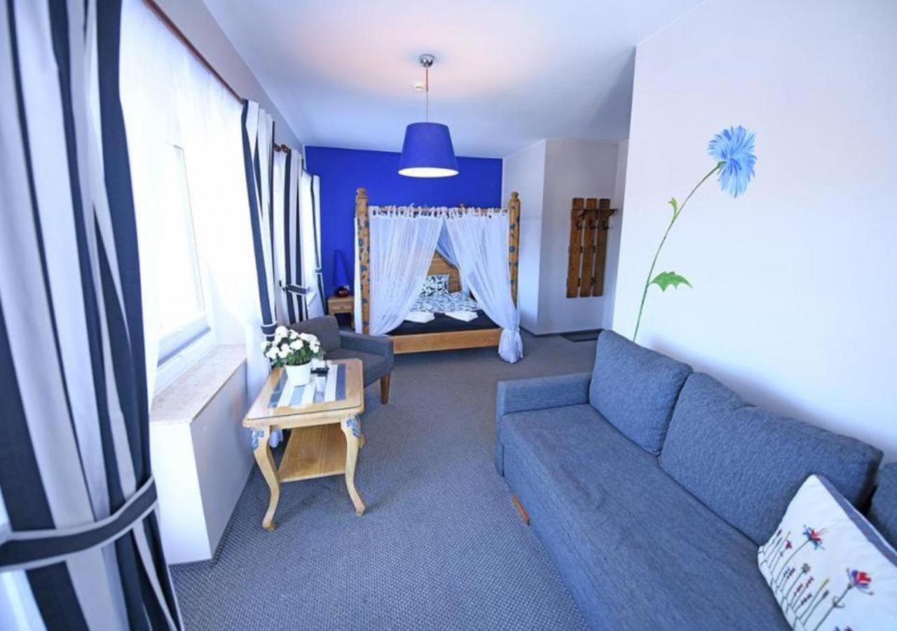 Gosciniec Malinowka Bed & Breakfast Krzeszna Bagian luar foto