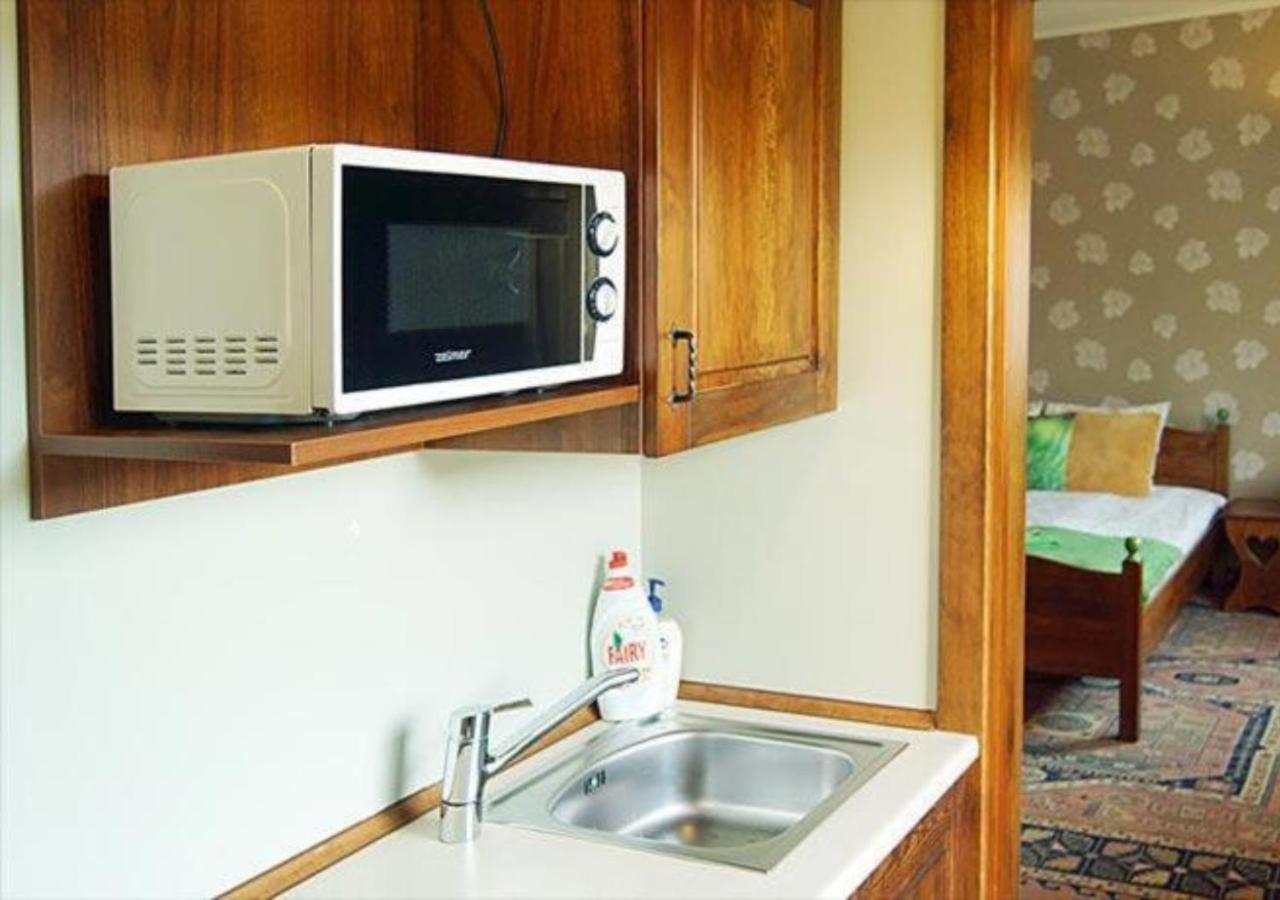Gosciniec Malinowka Bed & Breakfast Krzeszna Bagian luar foto
