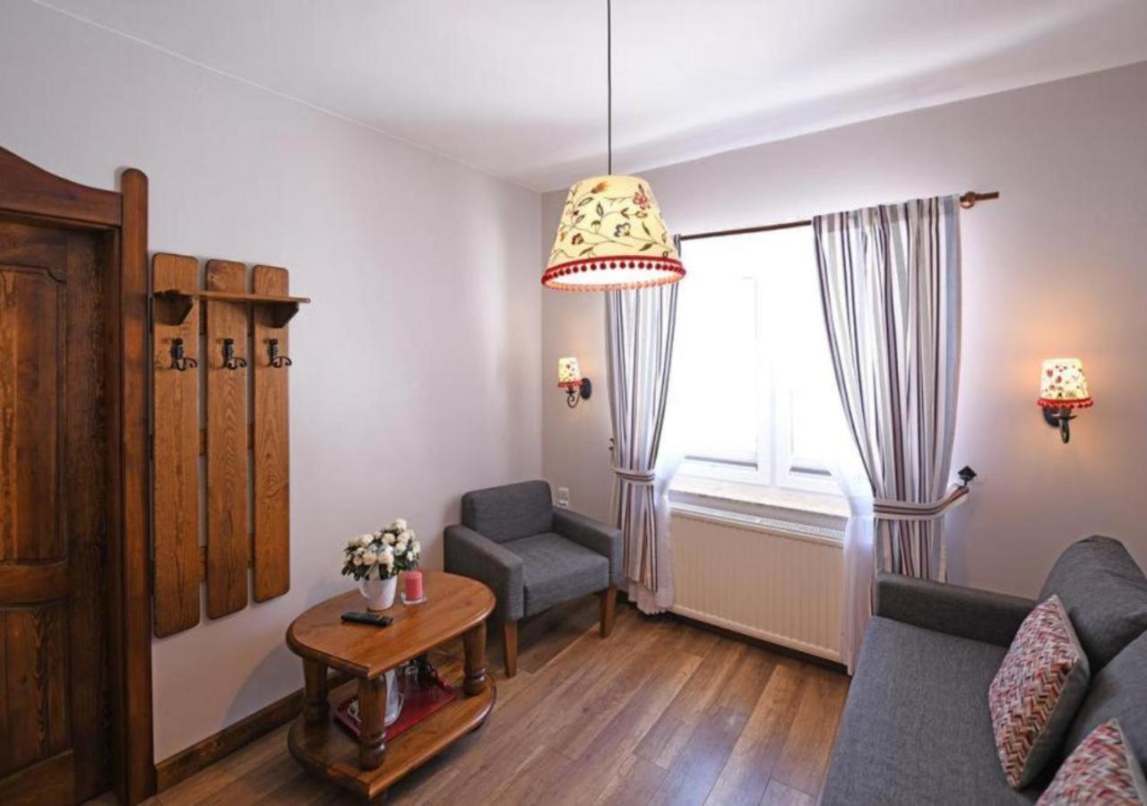 Gosciniec Malinowka Bed & Breakfast Krzeszna Bagian luar foto
